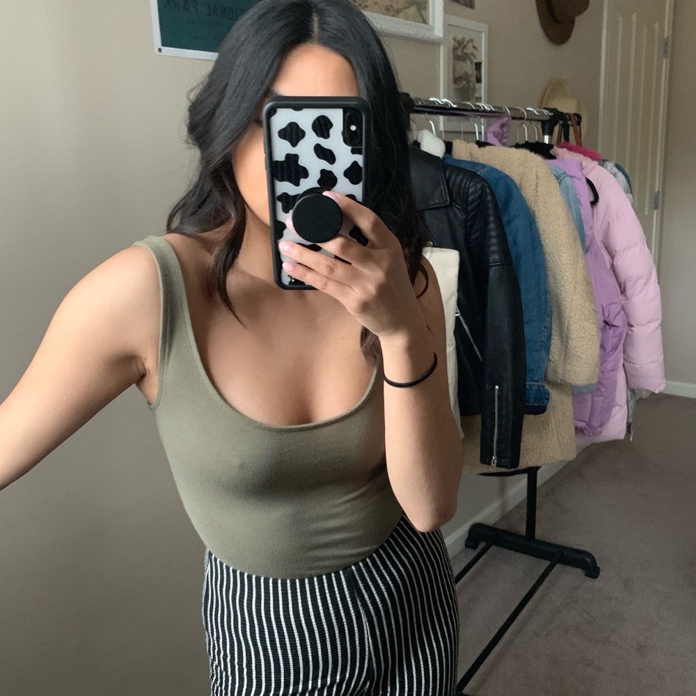 Green Bodysuit - Picture 2 of 4